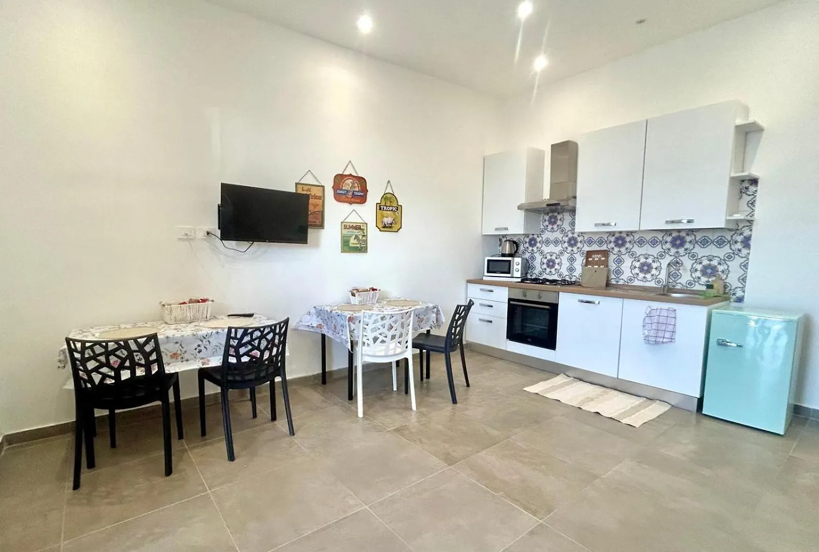 Fly Zone Naples Bed & Breakfast