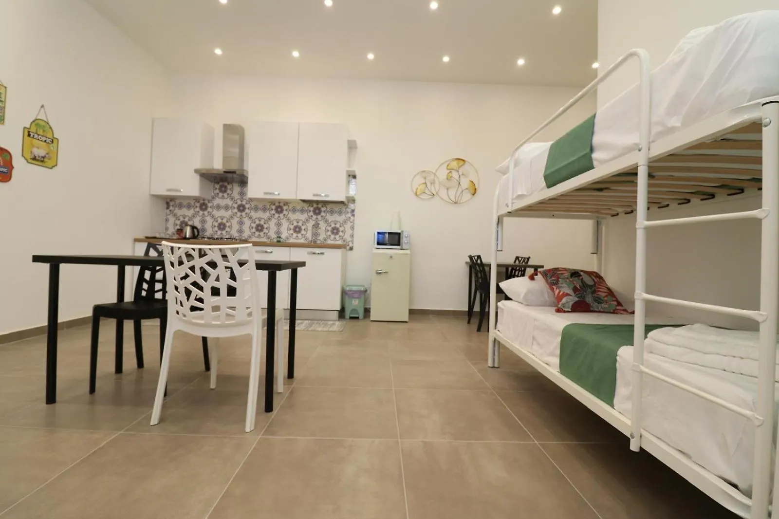 Fly Zone Naples Bed & Breakfast 0*,  Italy