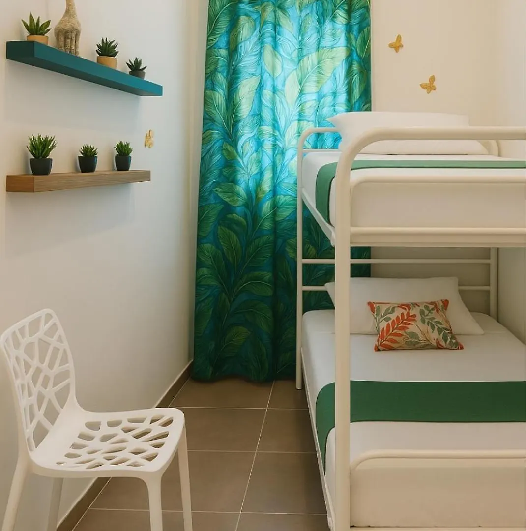 Fly Zone Naples Bed & Breakfast Italy