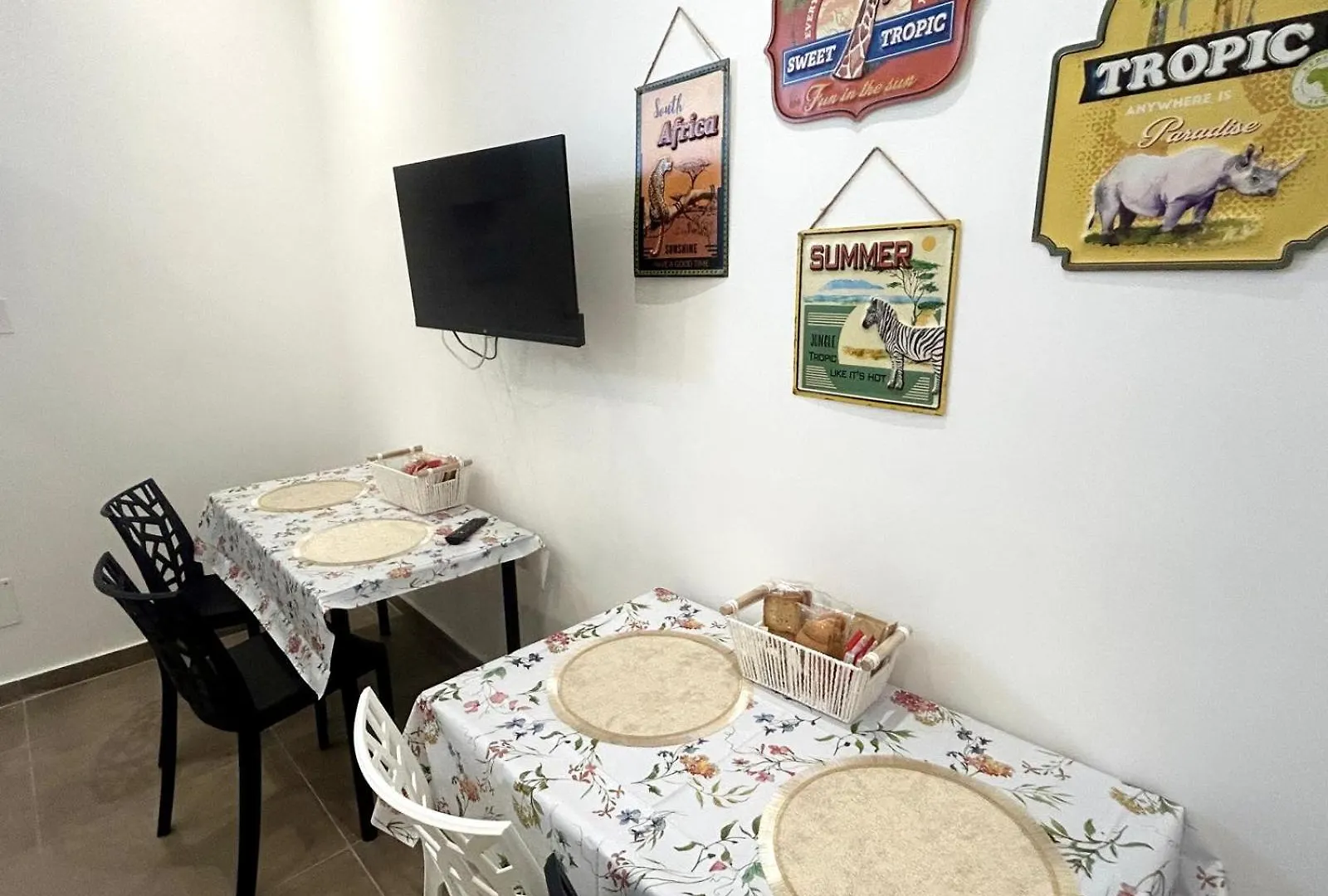 Bed & Breakfast Fly Zone Naples Bed and Breakfast Italië